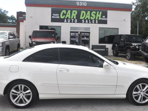 Used 2006 Mercedes-Benz CLK 350 Coupe image 9