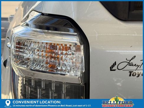 Used 2022 Toyota 4Runner SR5 Premium w/ TRD Black Wheel Package (TMS) AWD/4WD image 10