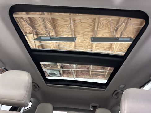 Used 2018 Nissan Murano Platinum image 22