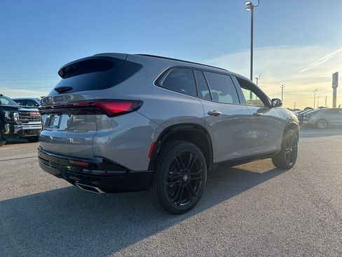 New 2026 Buick Enclave Sport Touring FWD image 7