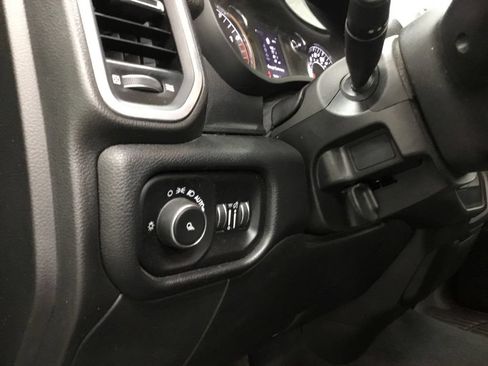 Used 2019 RAM 2500 Big Horn AWD/4WD image 10