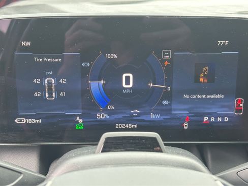 Used 2024 Chevrolet Equinox EV RS FWD image 10