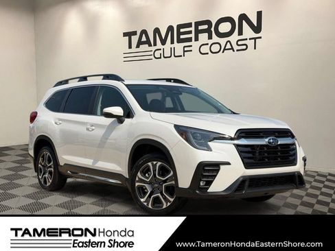 Used 2023 Subaru Ascent Limited AWD/4WD image 1