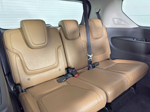 Used 2025 INFINITI QX80 Luxe w/ Cargo Package AWD/4WD image 43