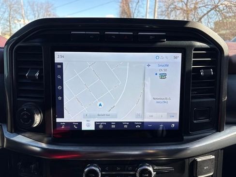 Used 2022 Ford F150 Lariat w/ Equipment Group 502A High image 24