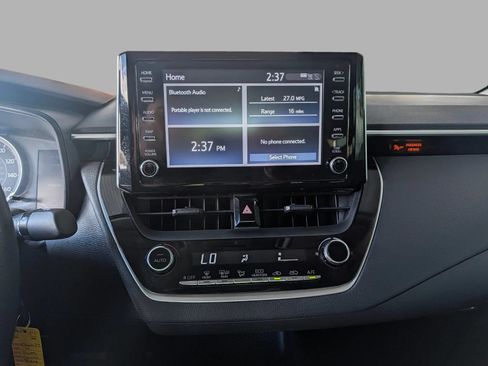 Used 2020 Toyota Corolla LE FWD image 35