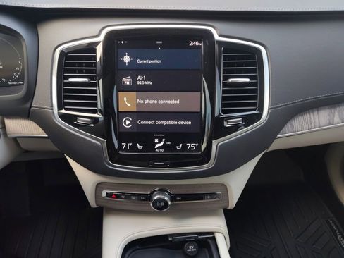 Used 2022 Volvo XC90 T8 Inscription w/ Advanced Package image 8