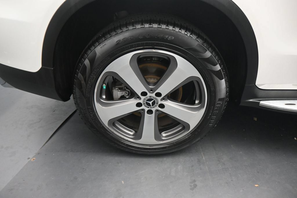 Used 2018 Mercedes-Benz GLC 300 image 23