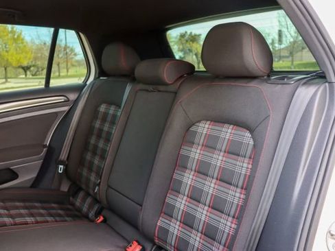 Used 2016 Volkswagen GTI S image 16