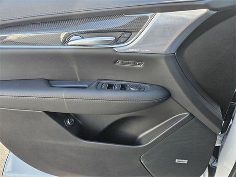 New 2026 Cadillac XT5 Sportv image 29