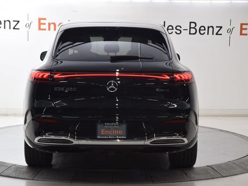Certified 2023 Mercedes-Benz EQS 580 4MATIC SUV image 5