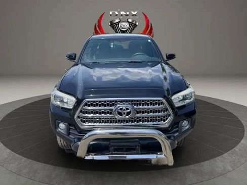 Used 2016 Toyota Tacoma TRD Off-Road w/ Towing Package AWD/4WD image 13