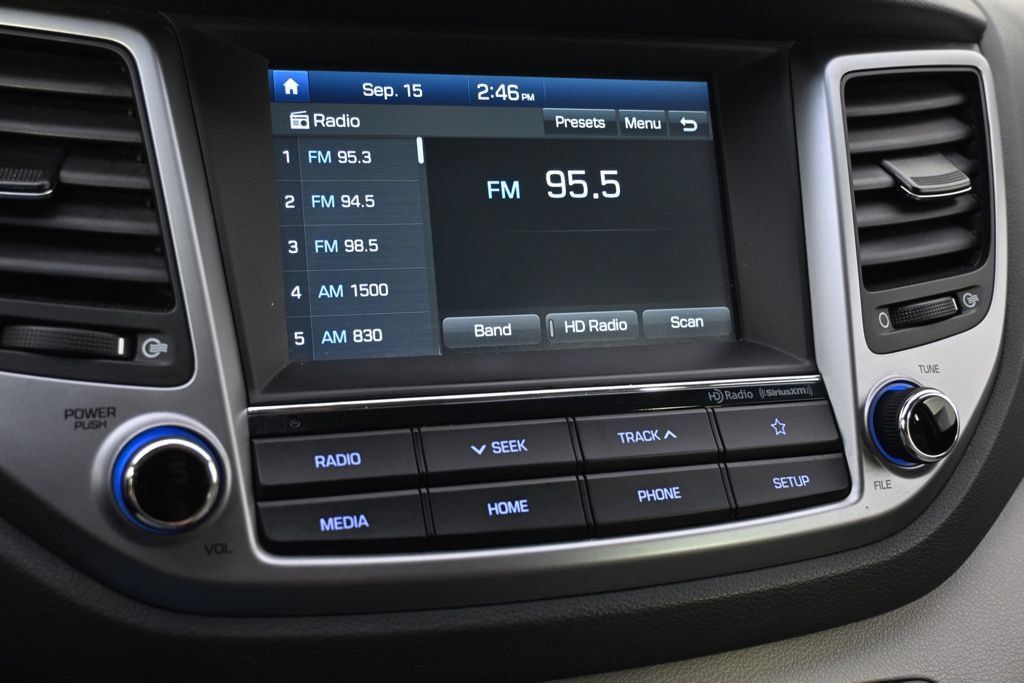 Used 2018 Hyundai Tucson SEL AWD/4WD image 28