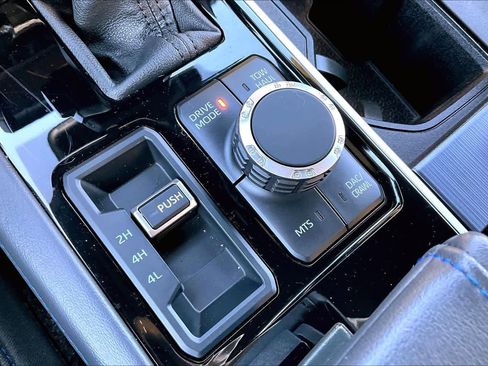 Used 2024 Toyota Tundra Platinum image 34