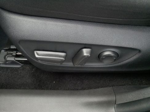 Certified 2025 Toyota RAV4 XLE AWD/4WD image 20