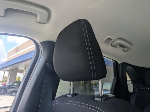 Used 2025 Ford Escape Active FWD image 34
