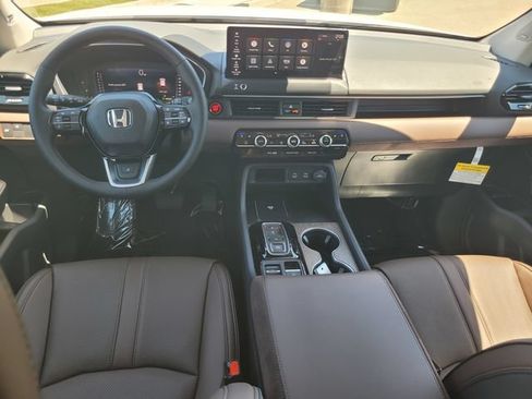 New 2026 Honda Pilot Elite image 10