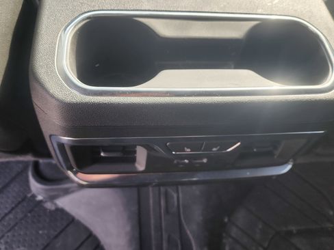 Used 2025 Chevrolet Silverado 1500 High Country image 8