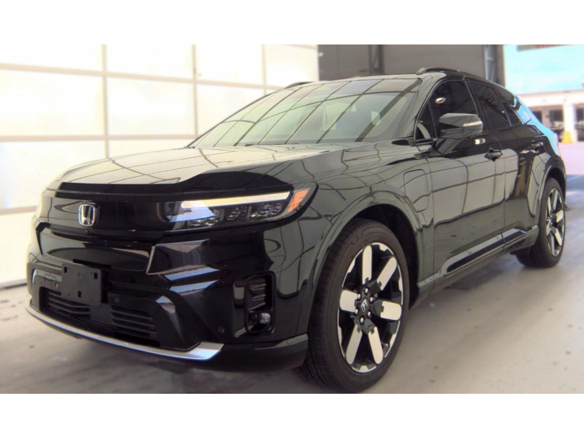 Used 2025 Honda Prologue Elite image 1