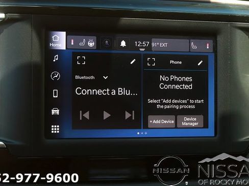 Used 2023 Chrysler Voyager LX FWD image 26