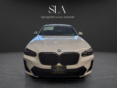 Used 2023 BMW X4 xDrive30i w/ M Sport Package AWD/4WD image 2