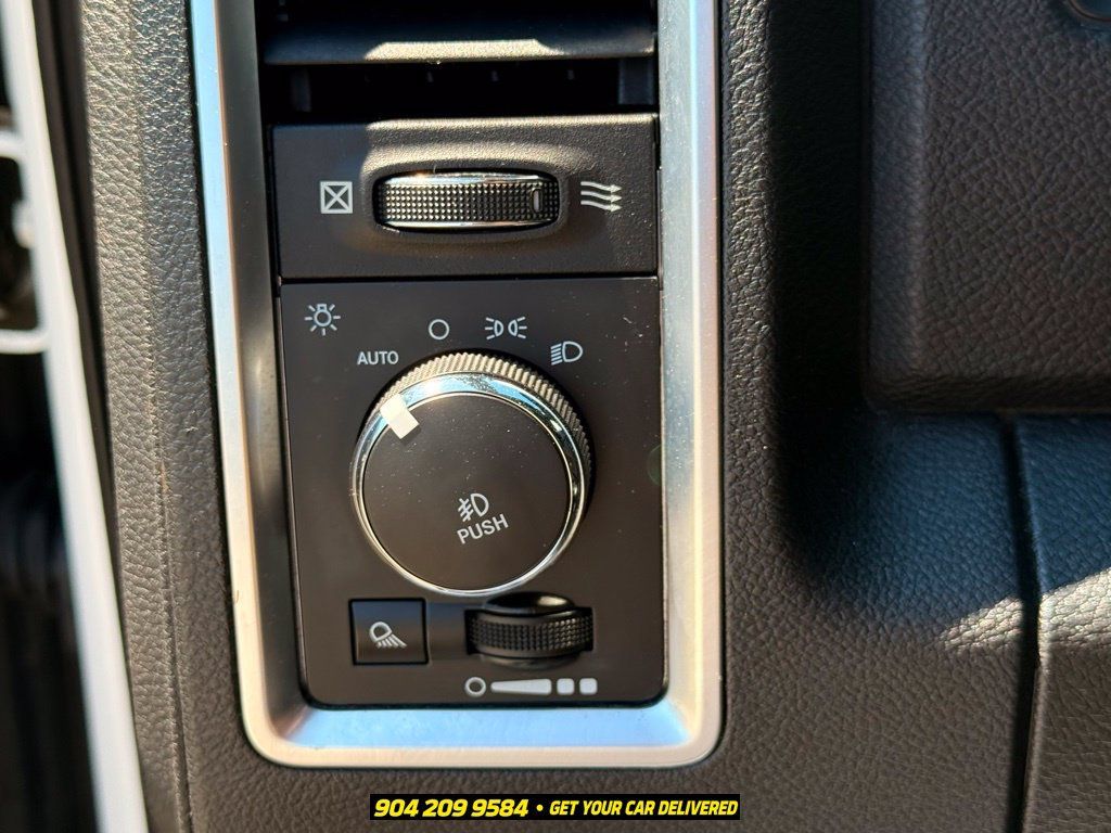 Used 2016 RAM 1500 Limited AWD/4WD image 16