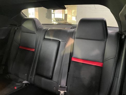 Used 2009 Dodge Challenger SRT8 image 17