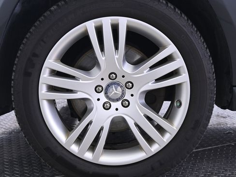 Used 2015 Mercedes-Benz GLK 350 4MATIC image 11