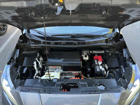 Used 2022 Nissan Leaf SV Plus w/ Protection Package FWD image 15