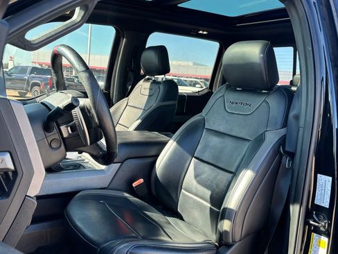 Used 2018 Ford F150 Raptor w/ Equipment Group 802A Luxury image 6