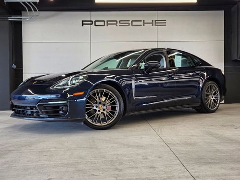Certified 2023 Porsche Panamera 4 Platinum Edition image 1