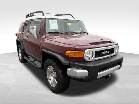 Used 2010 Toyota FJ Cruiser 4WD image 1