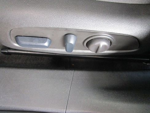 Used 2024 Chevrolet Malibu LT FWD image 19
