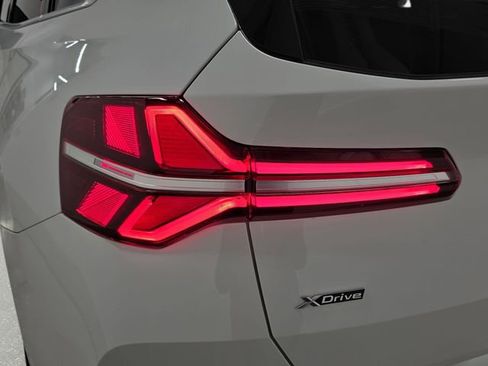 Certified 2025 BMW X3 xDrive30i w/ Convenience Package image 28