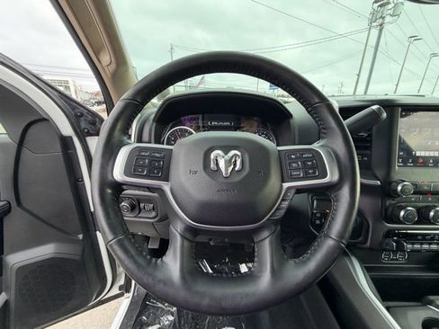 Used 2020 RAM 2500 Big Horn w/ Level 2 Equipment Group image 18