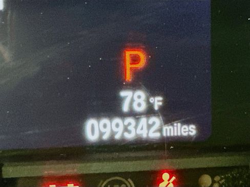 Used 2018 Honda Accord EX image 19