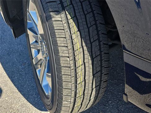 Used 2023 Ford F150 Limited image 31