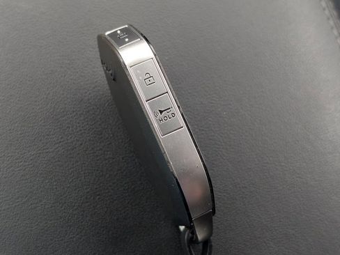 Used 2024 Kia Sorento S w/ Panoramic Sunroof Package image 33