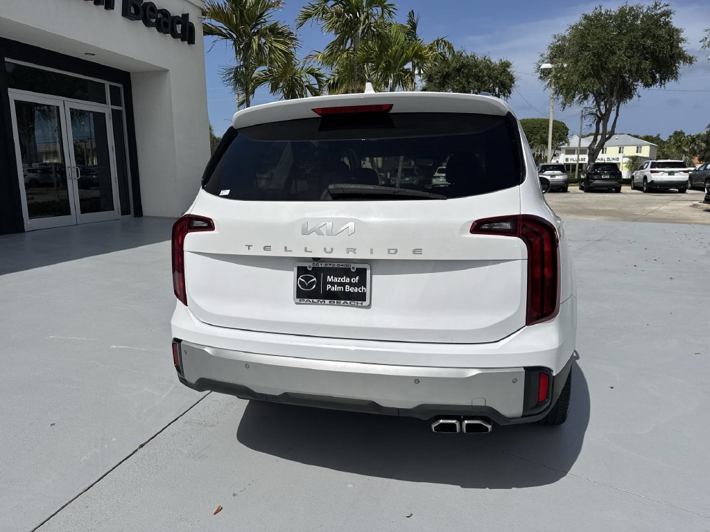 Used 2024 Kia Telluride S FWD image 25
