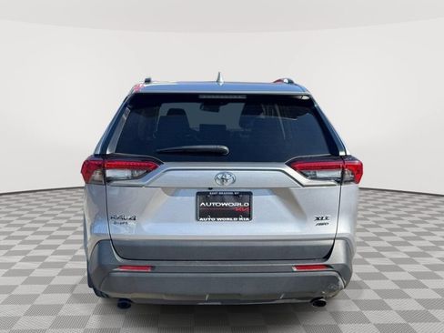 Used 2023 Toyota RAV4 XLE Premium AWD/4WD image 5