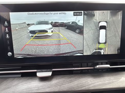 Used 2024 Kia Carnival SX FWD image 23