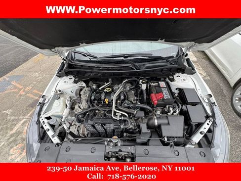 Used 2024 Nissan Altima 2.5 SV w/ SV Premium Package FWD image 15
