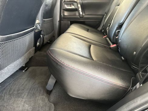 Used 2021 Toyota 4Runner TRD Off-Road Premium image 31