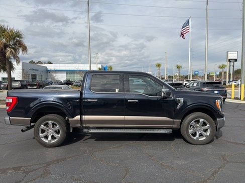 Used 2021 Ford F150 Lariat AWD/4WD image 4