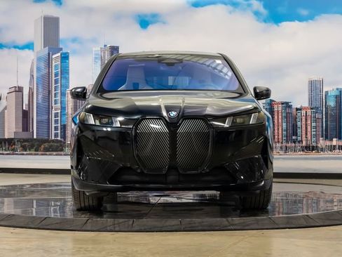 New 2026 BMW iX xDrive45 w/ Premium Package AWD/4WD image 3