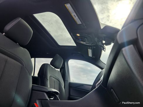 Used 2025 Jeep Grand Cherokee L Laredo w/ Trailer Tow Package image 5