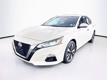 Certified 2022 Nissan Altima 2.5 SL