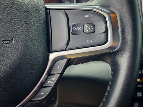 Used 2024 RAM 1500 Big Horn AWD/4WD image 19