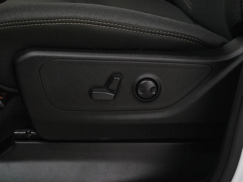 Used 2023 RAM 1500 Big Horn AWD/4WD image 22