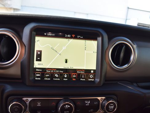 Used 2022 Jeep Gladiator Rubicon w/ LED Lighting Group image 19